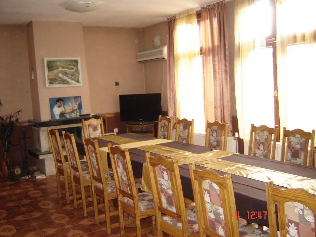 Kanclera Hotel Kaspichan Extérieur photo