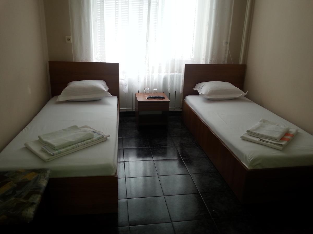 Kanclera Hotel Kaspichan Extérieur photo